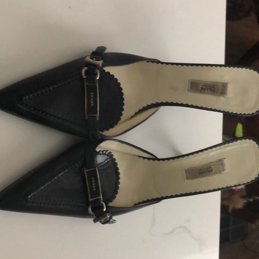 PRADA SLIDE